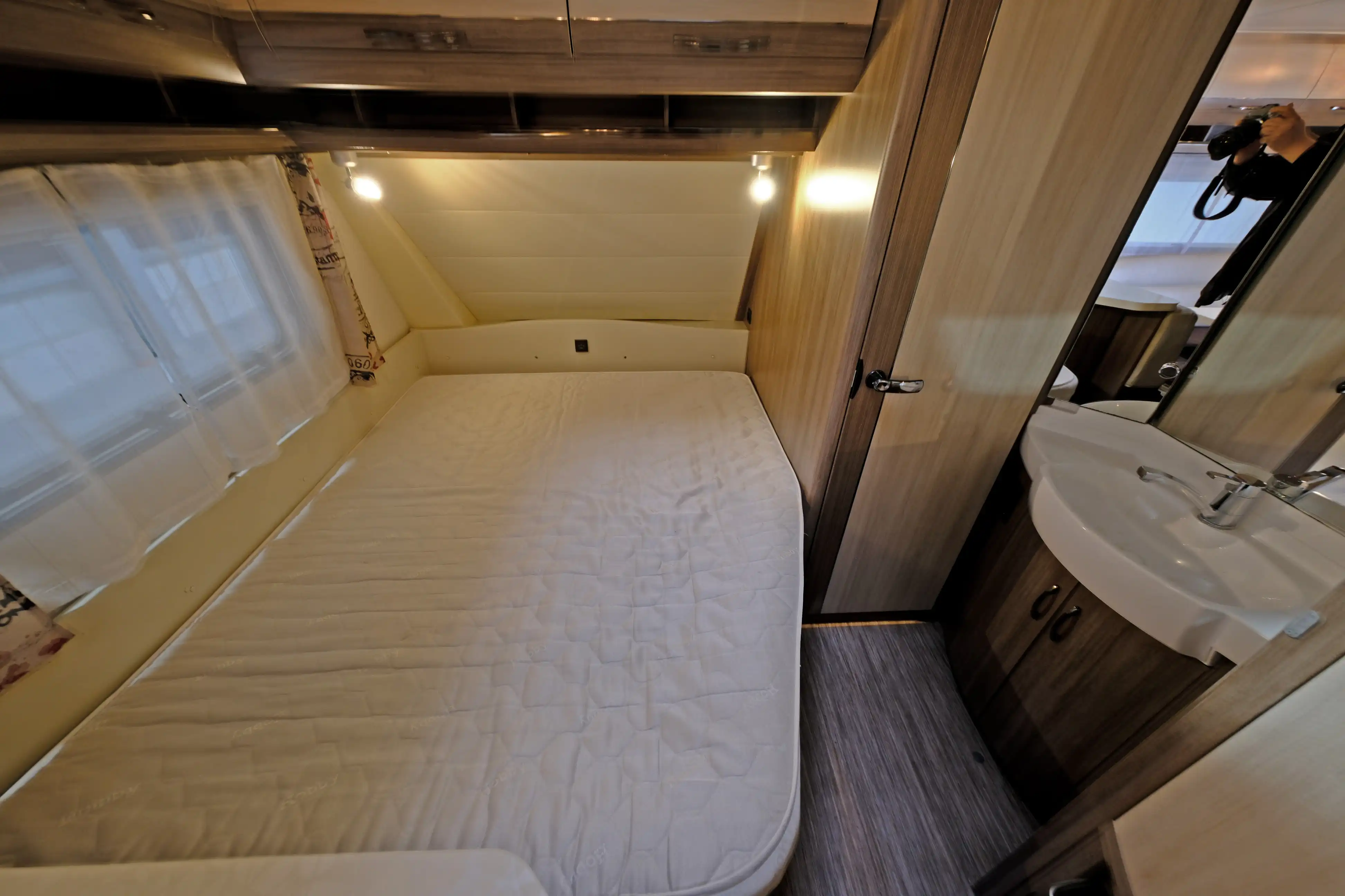 HOBBY 560 KMFE  - Ansicht 7